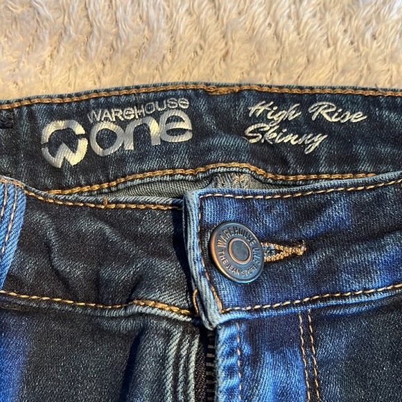 Warehouse One Women’s High Rise Skinny Jeans, Size 27. - Picture 2 of 4